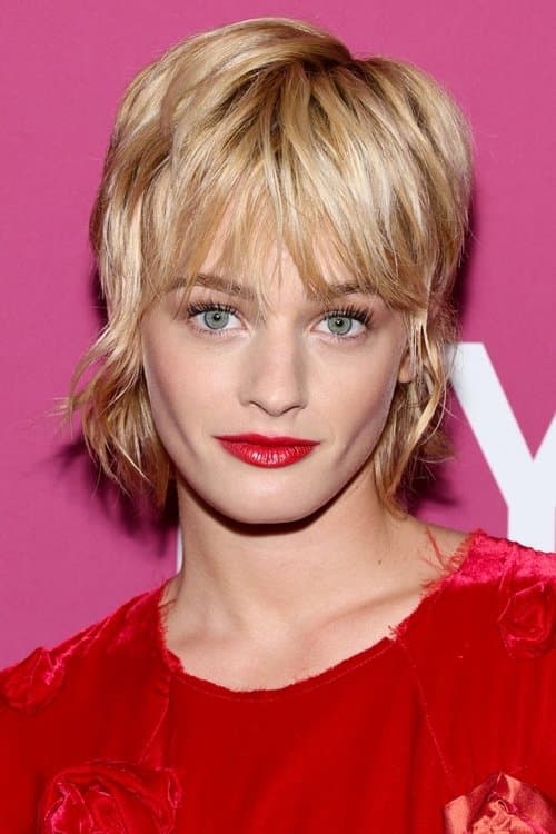 Esther-Rose McGregor photo