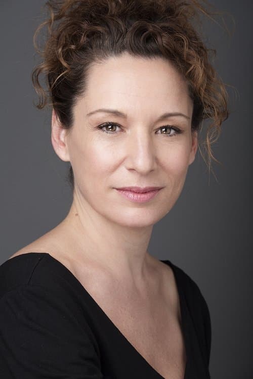 Eva Almaya photo