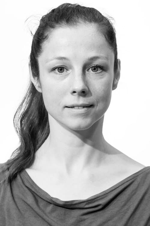 Eva Dewaele photo