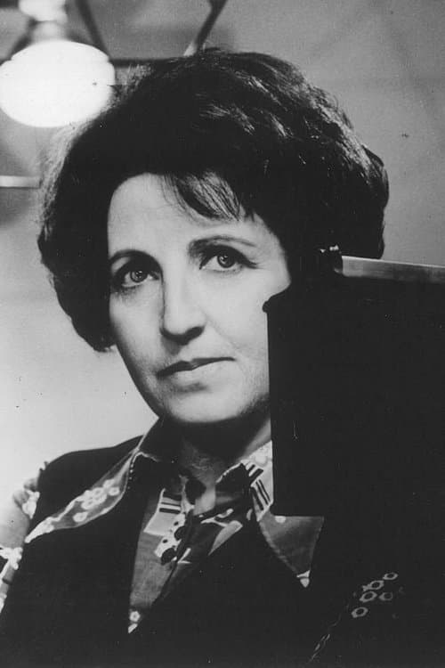A portrait of Eva Landeck