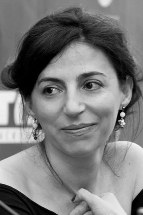 A portrait of Eva Neymann