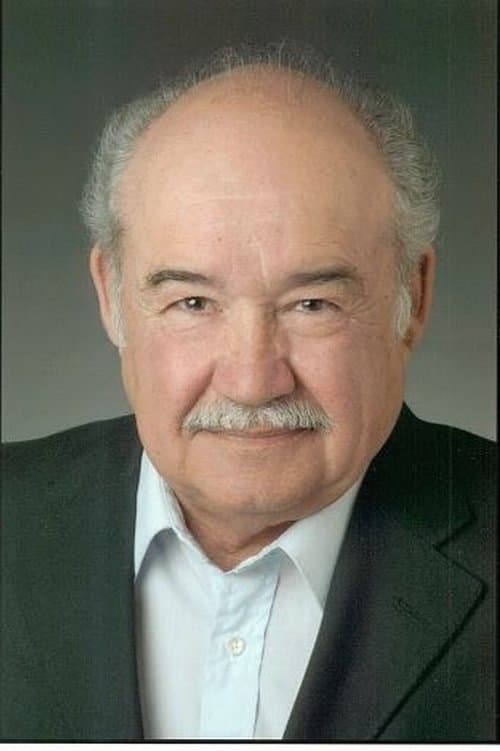 Everett Sifuentes photo