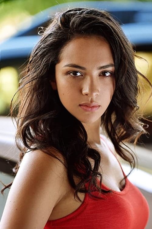 Ezmie Garcia photo