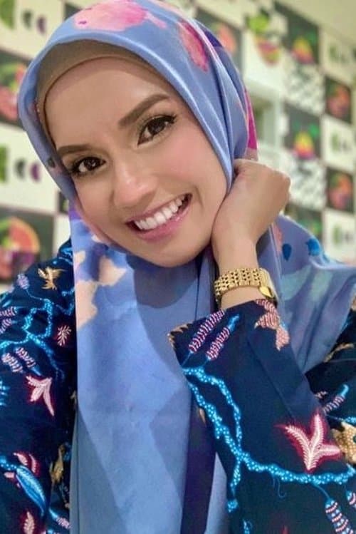 Faezah Elai photo