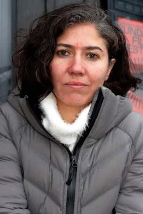 A portrait of Fernanda Valadez