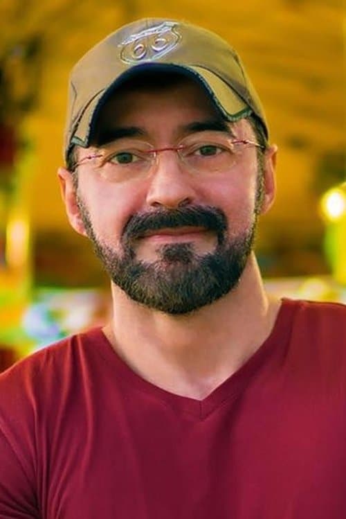 A portrait of Fernando Fragata
