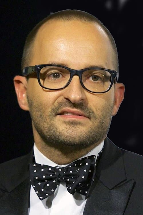 A portrait of Fernando González Molina