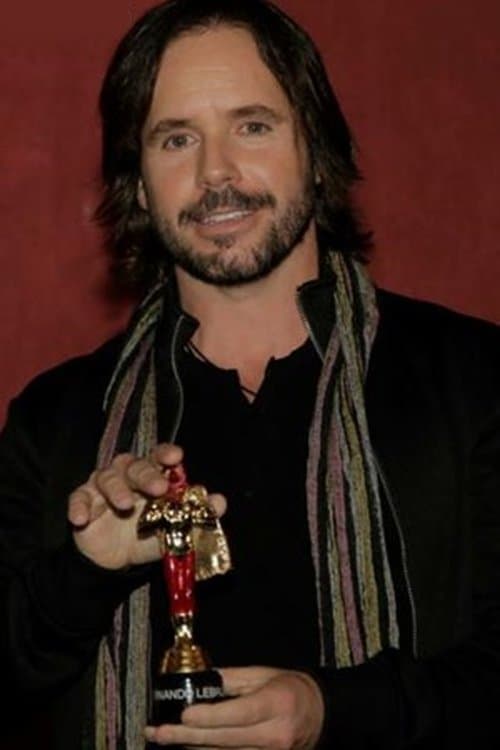 A portrait of Fernando Lebrija