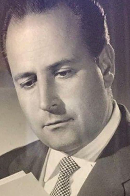 A portrait of Fernando Palacios