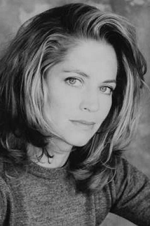 Finn Carter photo