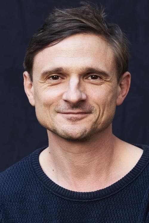 Florian Lukas photo
