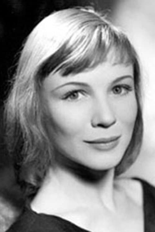 Frances Hyland photo