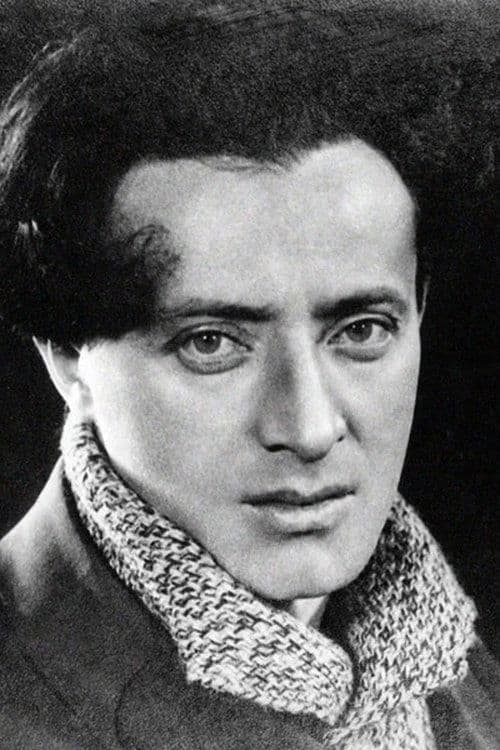 A portrait of Fridrikh Ermler