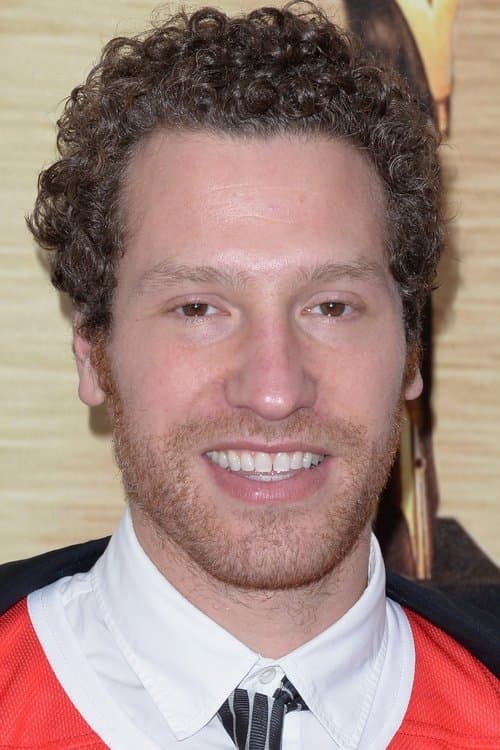 A portrait of Gabe Polsky