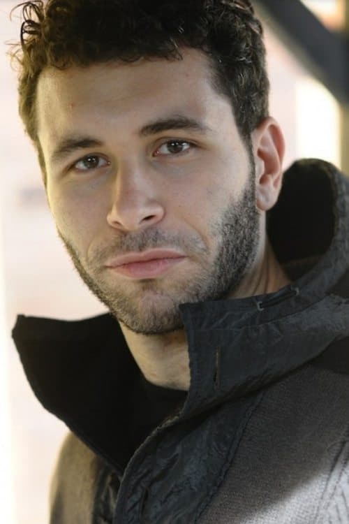 Gabriel Montesi photo