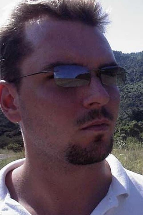 Gareth Myles photo