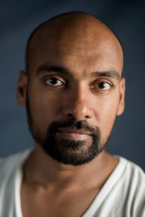 Gary Pillai photo