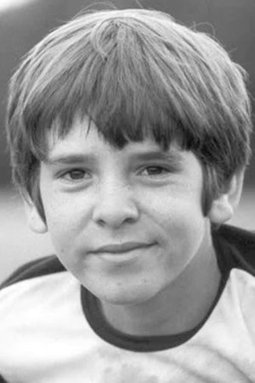 A portrait of Gary Russell