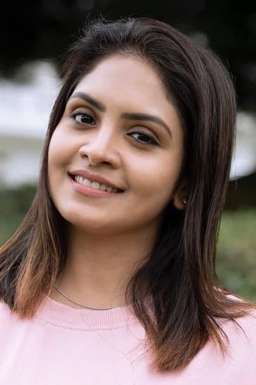 Gayatri Arun photo
