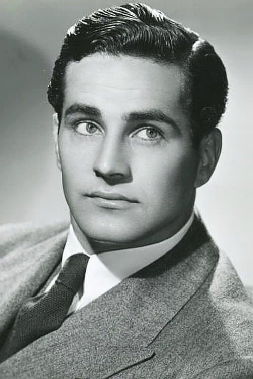 George Holmes photo