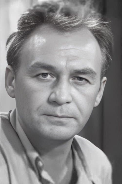 Georgi Shapovalov photo