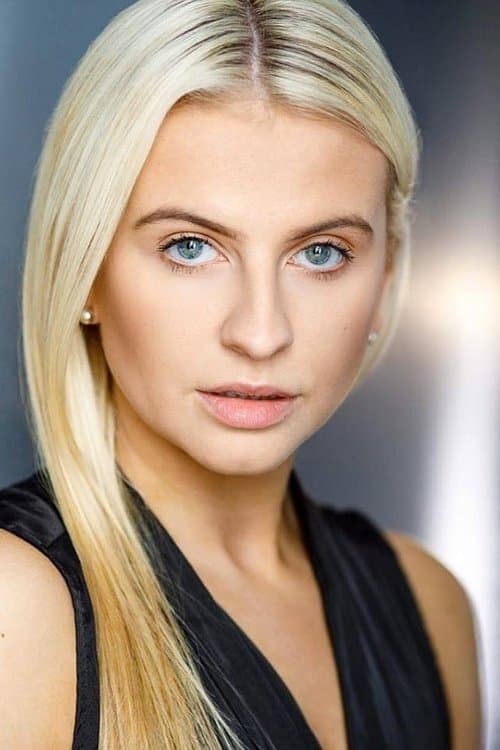 Georgia Woodthorpe photo