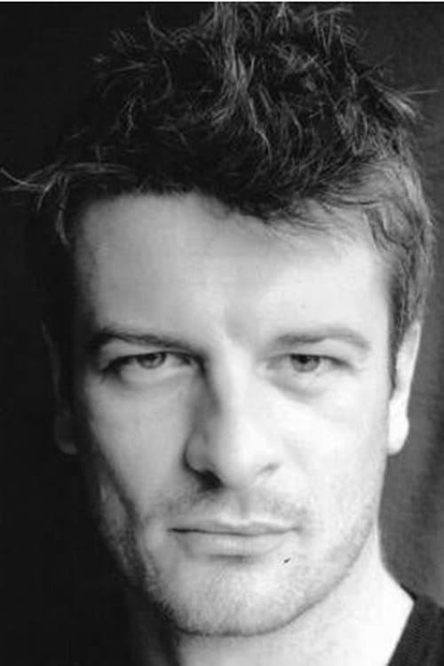Gordon Mahon photo