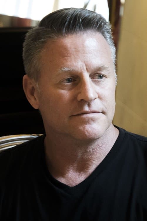 A portrait of Graham Streeter