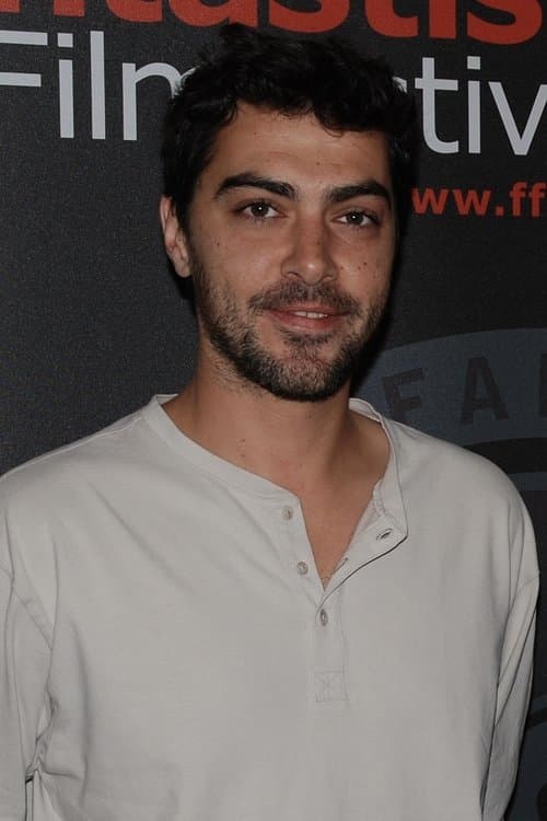 A portrait of Grégory Levasseur