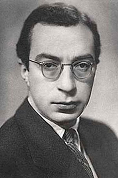 A portrait of Grigoriy Roshal