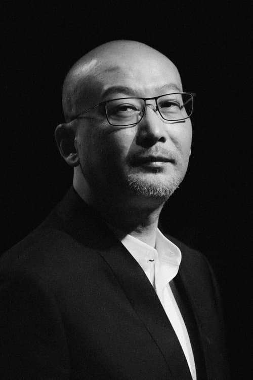 A portrait of Guan Hu