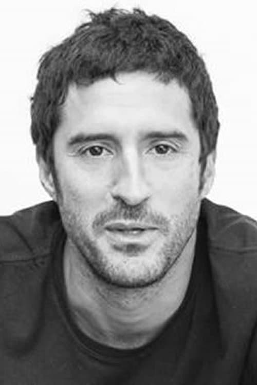 A portrait of Gustavo Bonafé