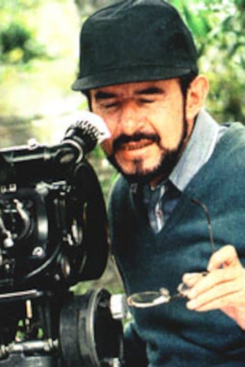 A portrait of Gustavo Nieto Roa