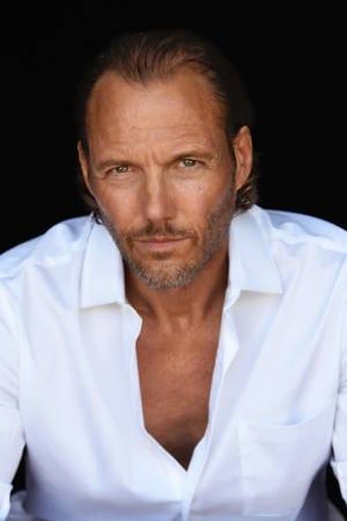 Guy Holling photo