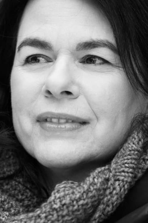 A portrait of Guylaine Dionne