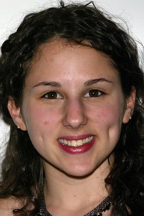 Hallie Eisenberg photo