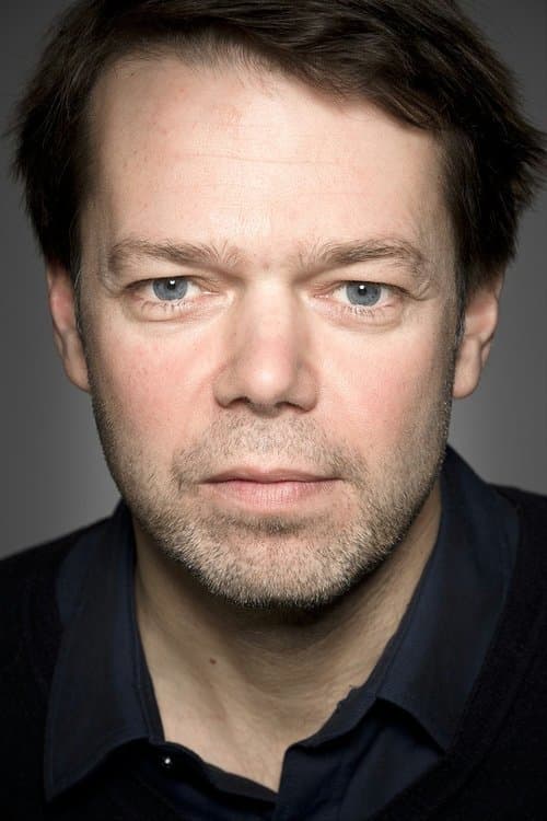 A portrait of Hans-Christian Schmid