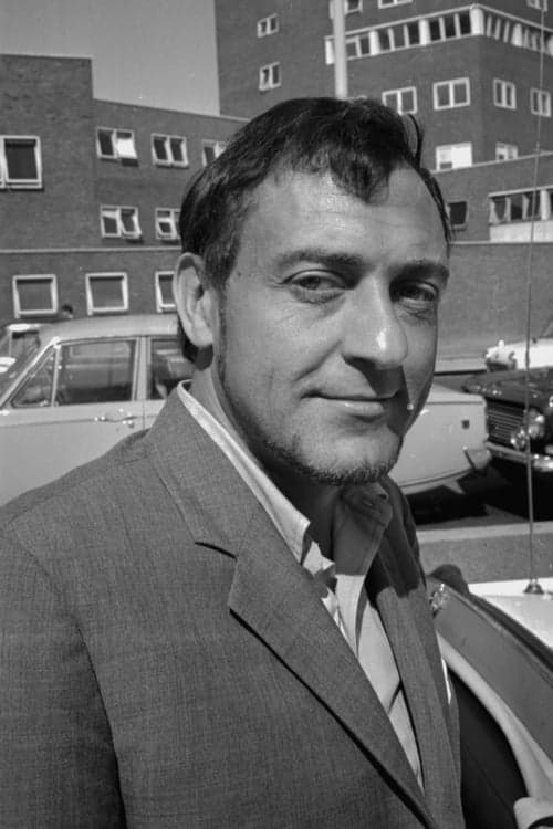 Harry H. Corbett photo