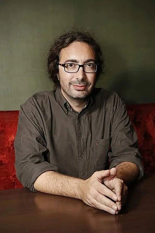 A portrait of Hèctor Hernández Vicens