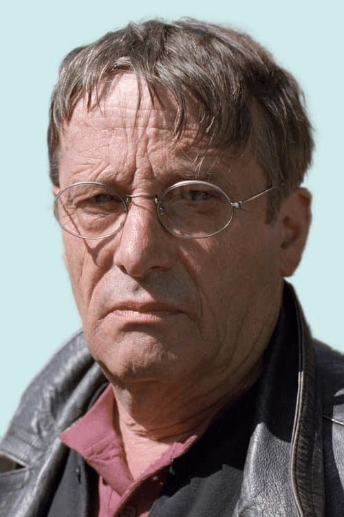A portrait of Heiner Carow