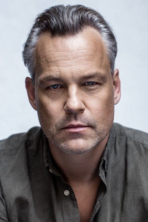 Henrik Schyffert photo