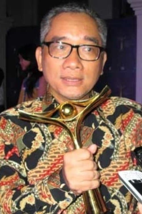 A portrait of Herwin Novianto