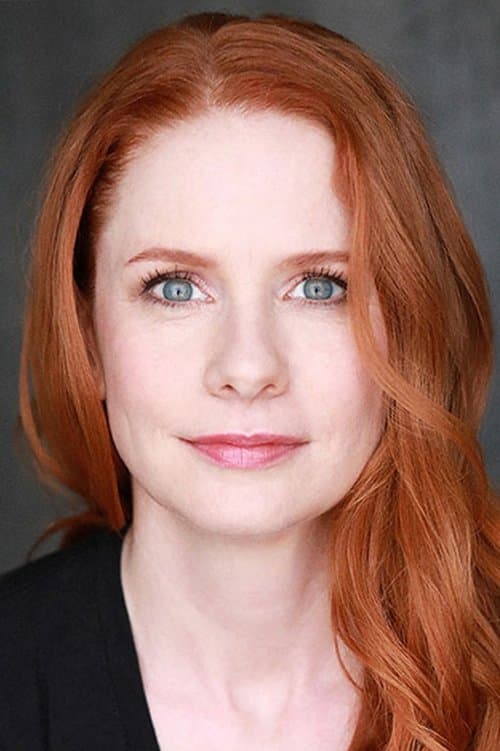 Hillary Tuck photo