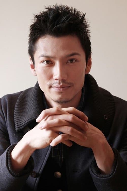 Hiroaki Iwanaga photo