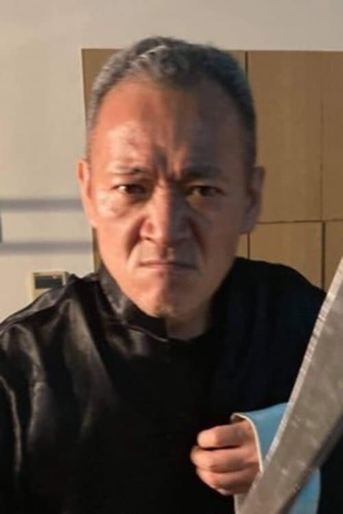 A portrait of Hiroyuki Tsuji
