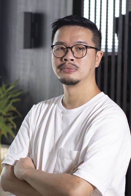 A portrait of Ho Cheuk-Tin