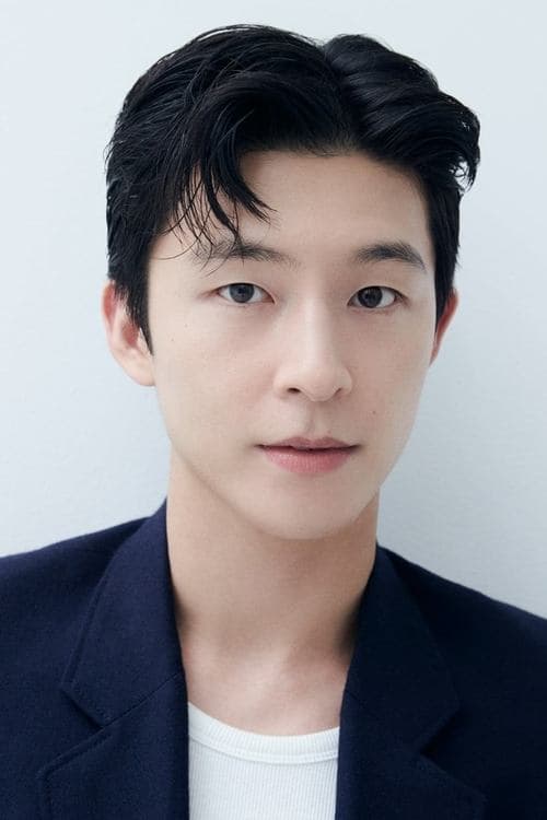 Hong Kyung photo