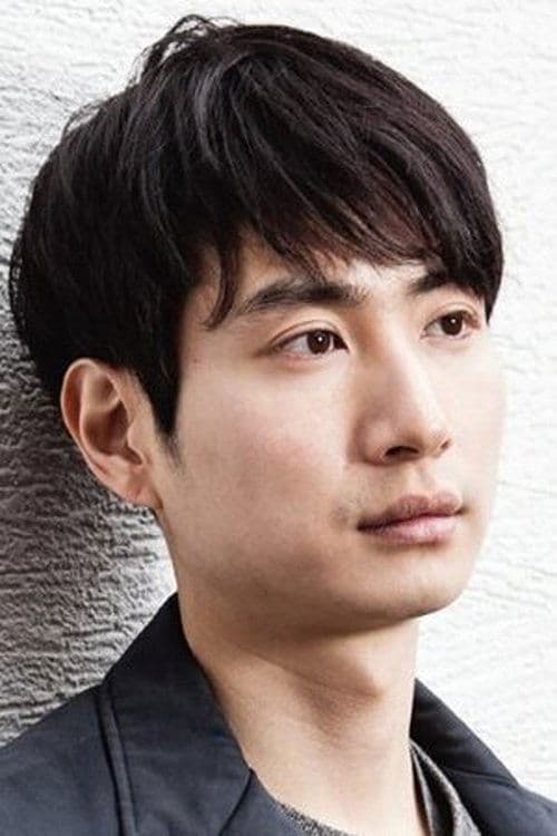 A portrait of Hong Seok-jae