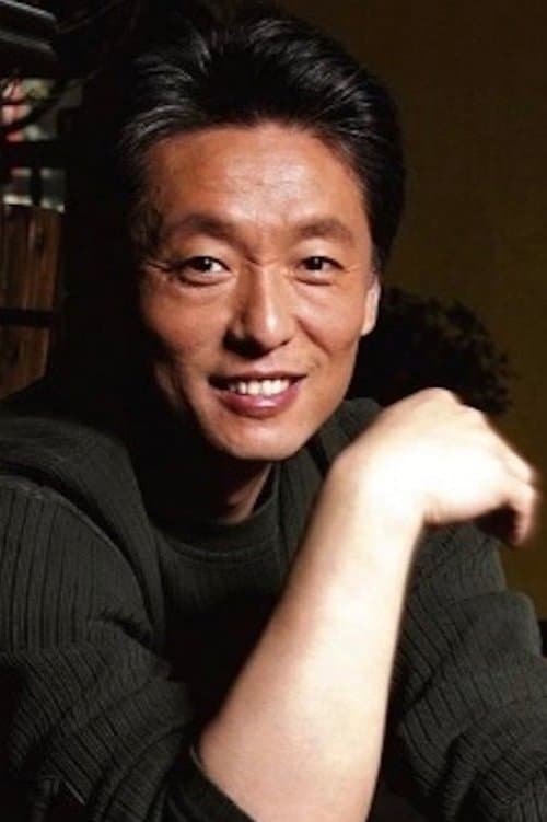 A portrait of Hou Yong