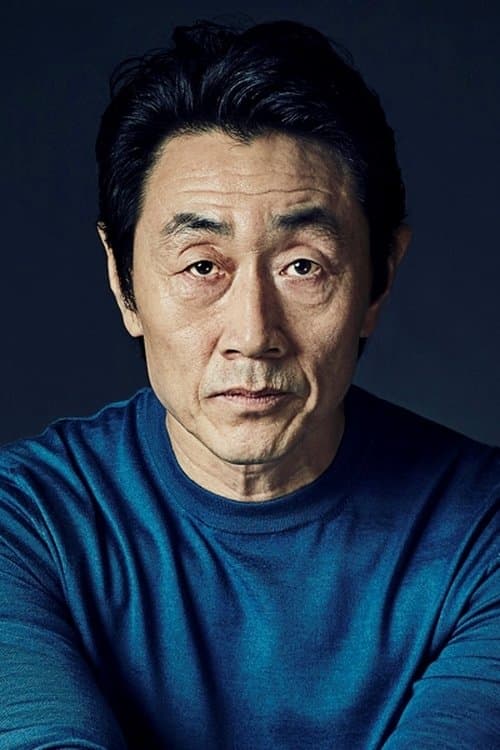 Huh Joon-ho photo